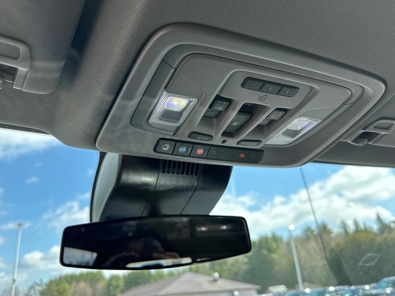 2026 GMC Sierra 1500 Crew Cab Short Box 4-Wheel Drive Elevation Photo