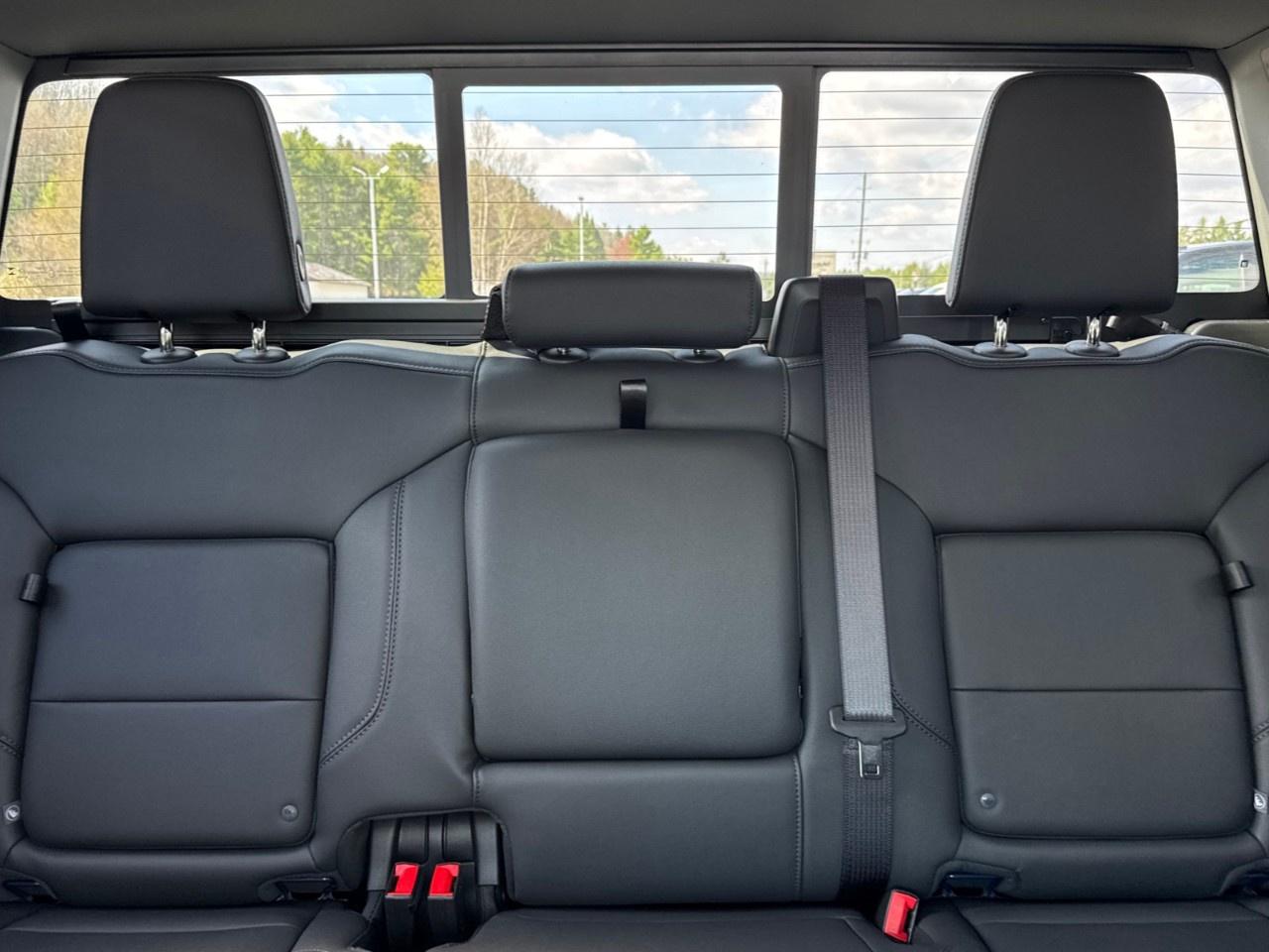 2026 GMC Sierra 1500 Crew Cab Short Box 4-Wheel Drive Elevation Photo