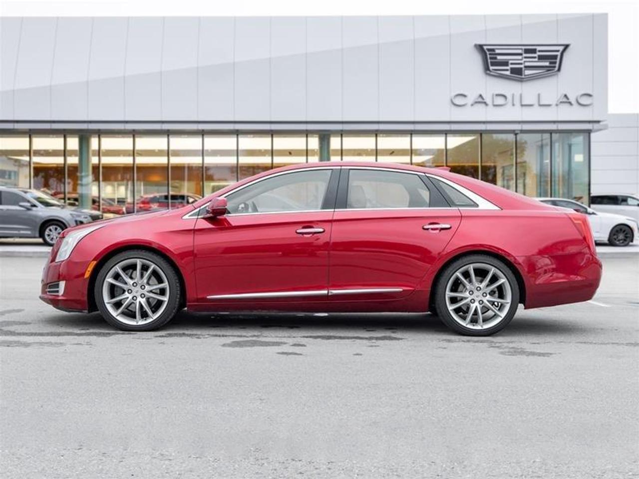 2015 Cadillac XTS Premium 4dr All-Wheel Drive Sedan Photo