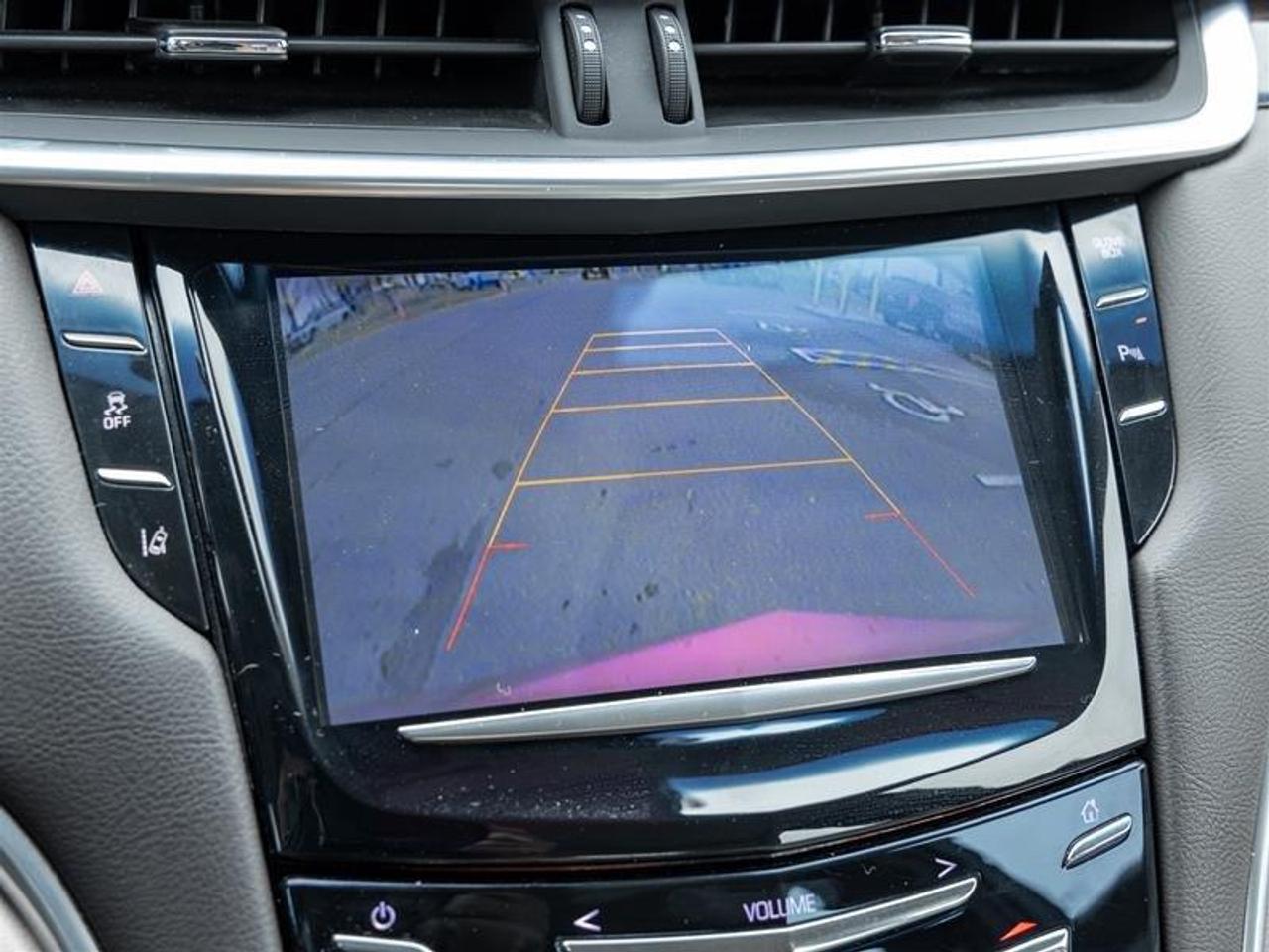 2015 Cadillac XTS Premium 4dr All-Wheel Drive Sedan Photo