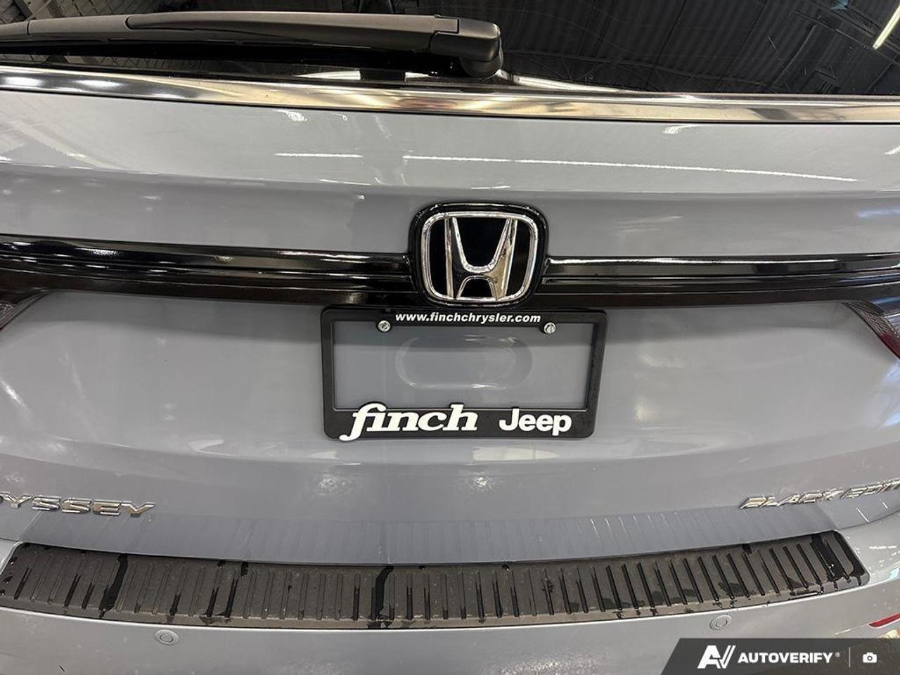 2024 Honda Odyssey Black Edition Passenger Van Photo