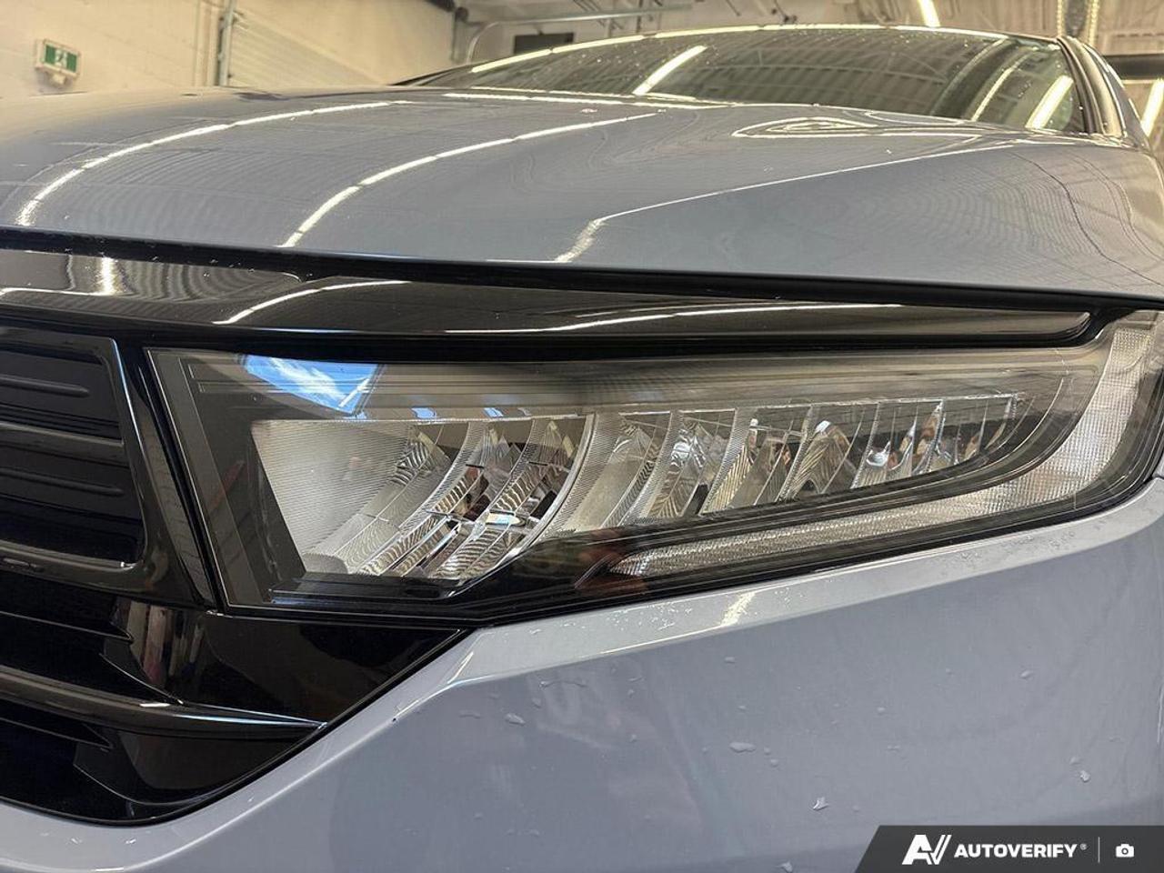 2024 Honda Odyssey Black Edition Passenger Van Photo