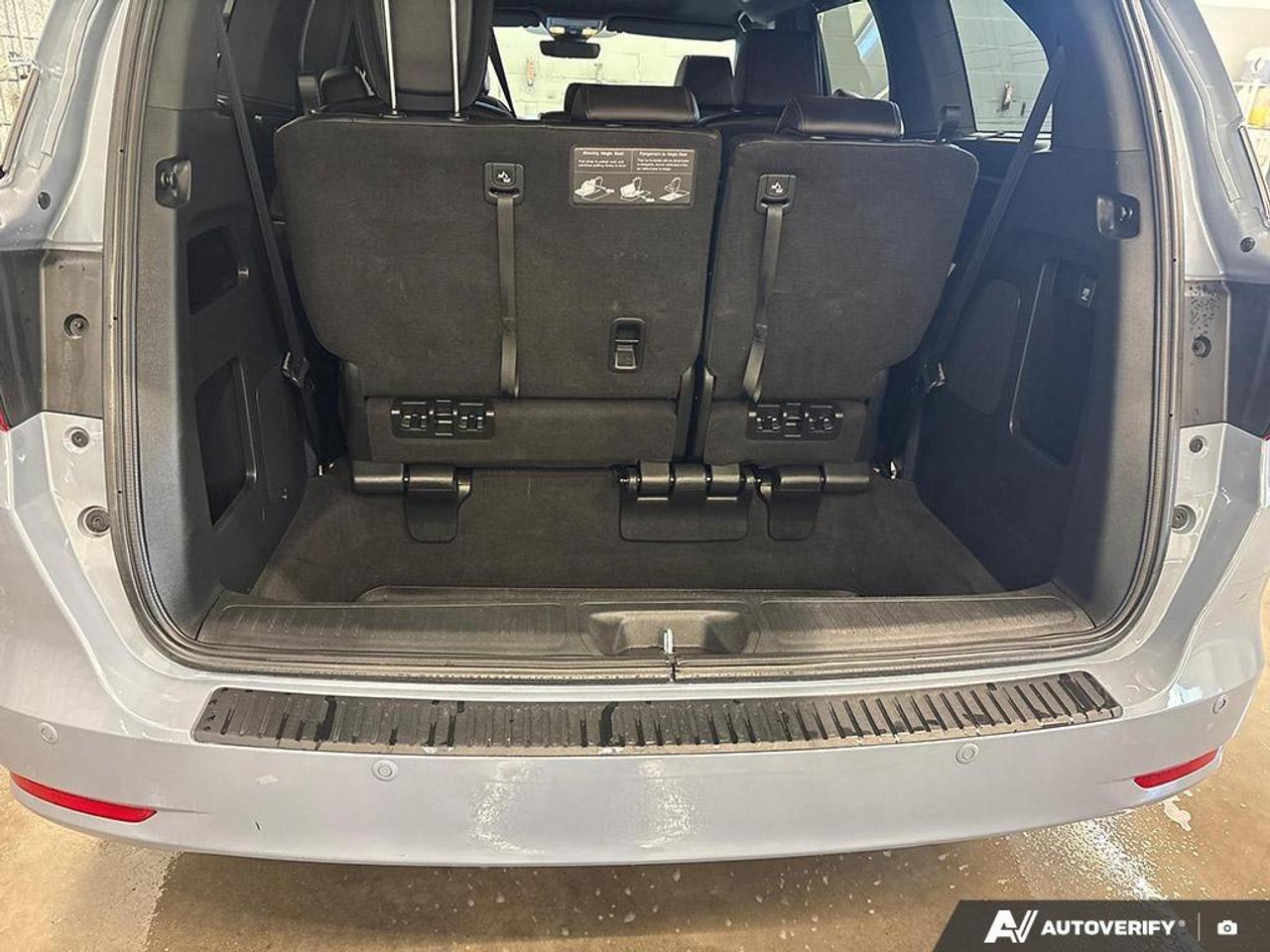2024 Honda Odyssey Black Edition Passenger Van Photo