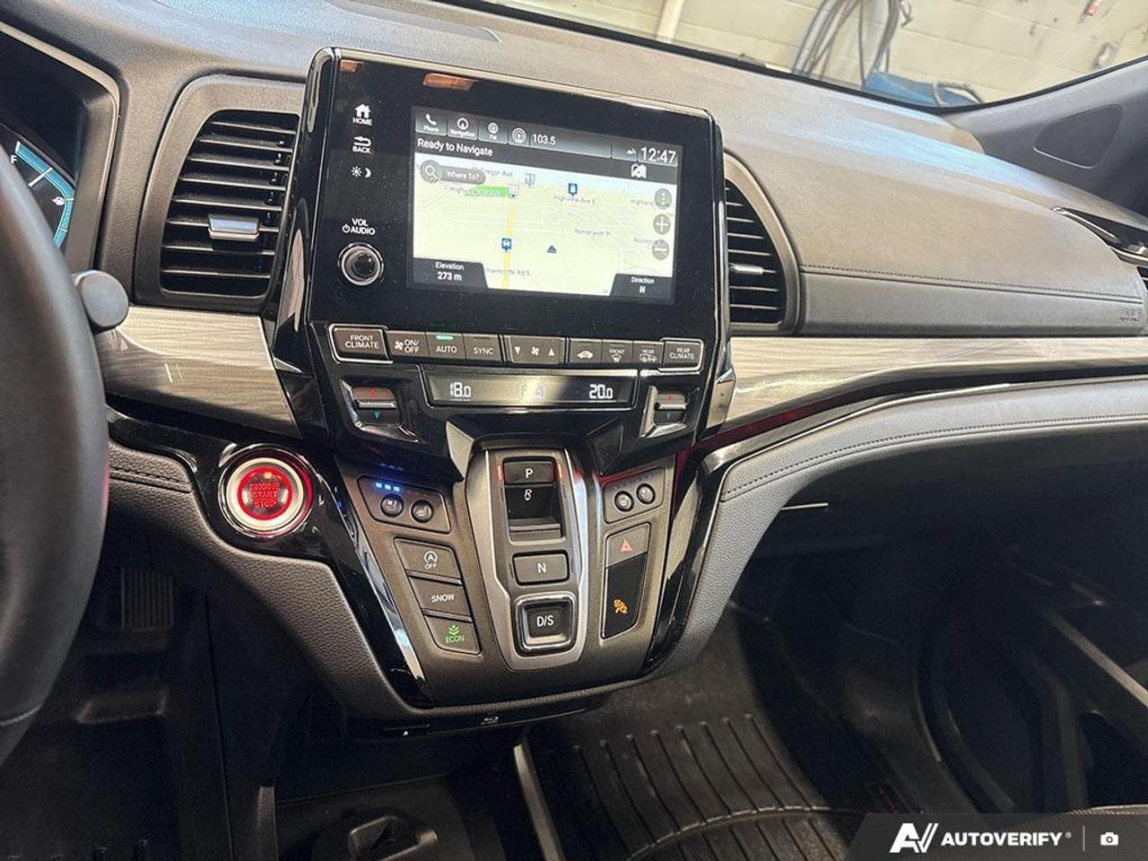 2024 Honda Odyssey Black Edition Passenger Van Photo