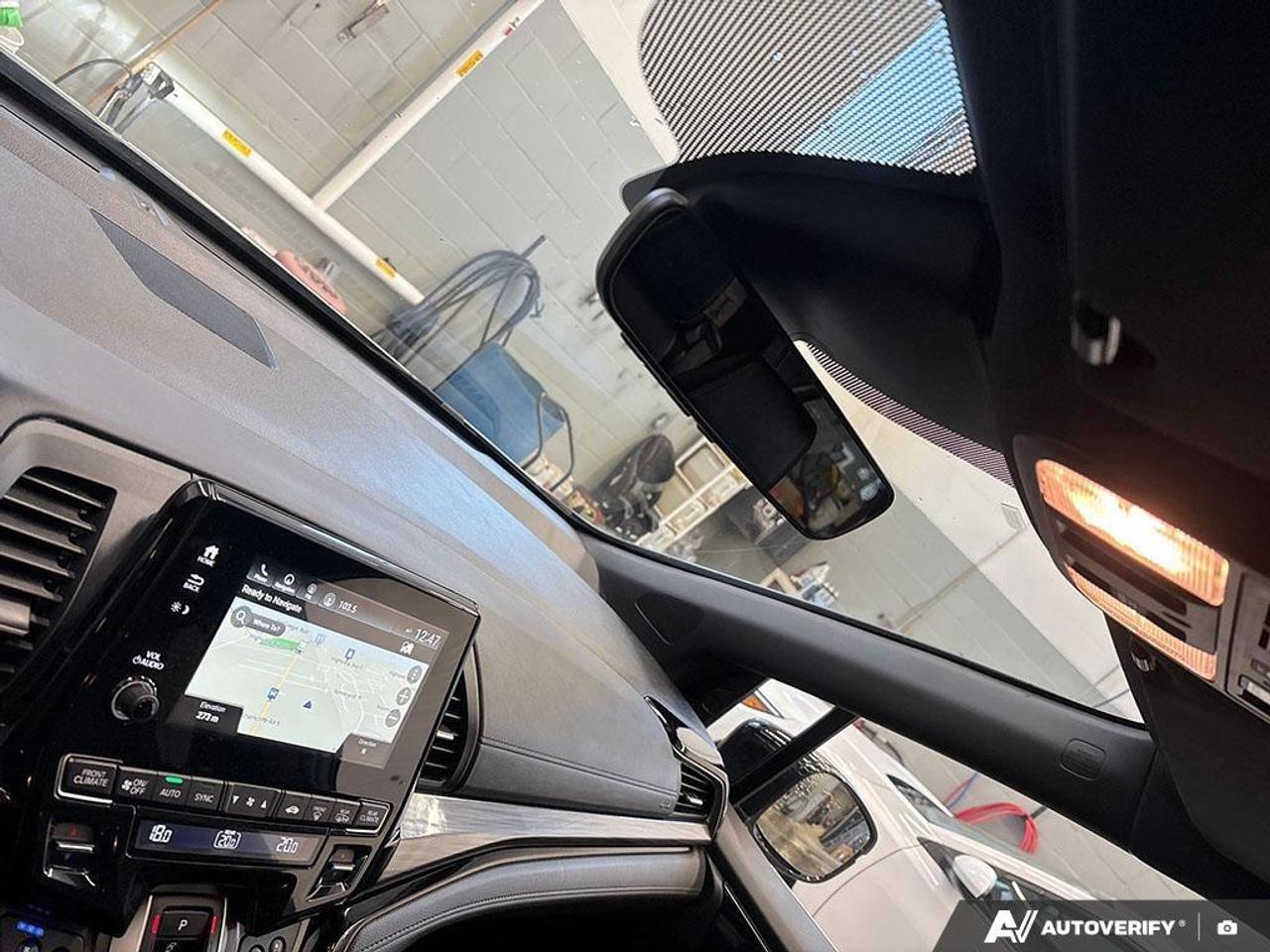 2024 Honda Odyssey Black Edition Passenger Van Photo