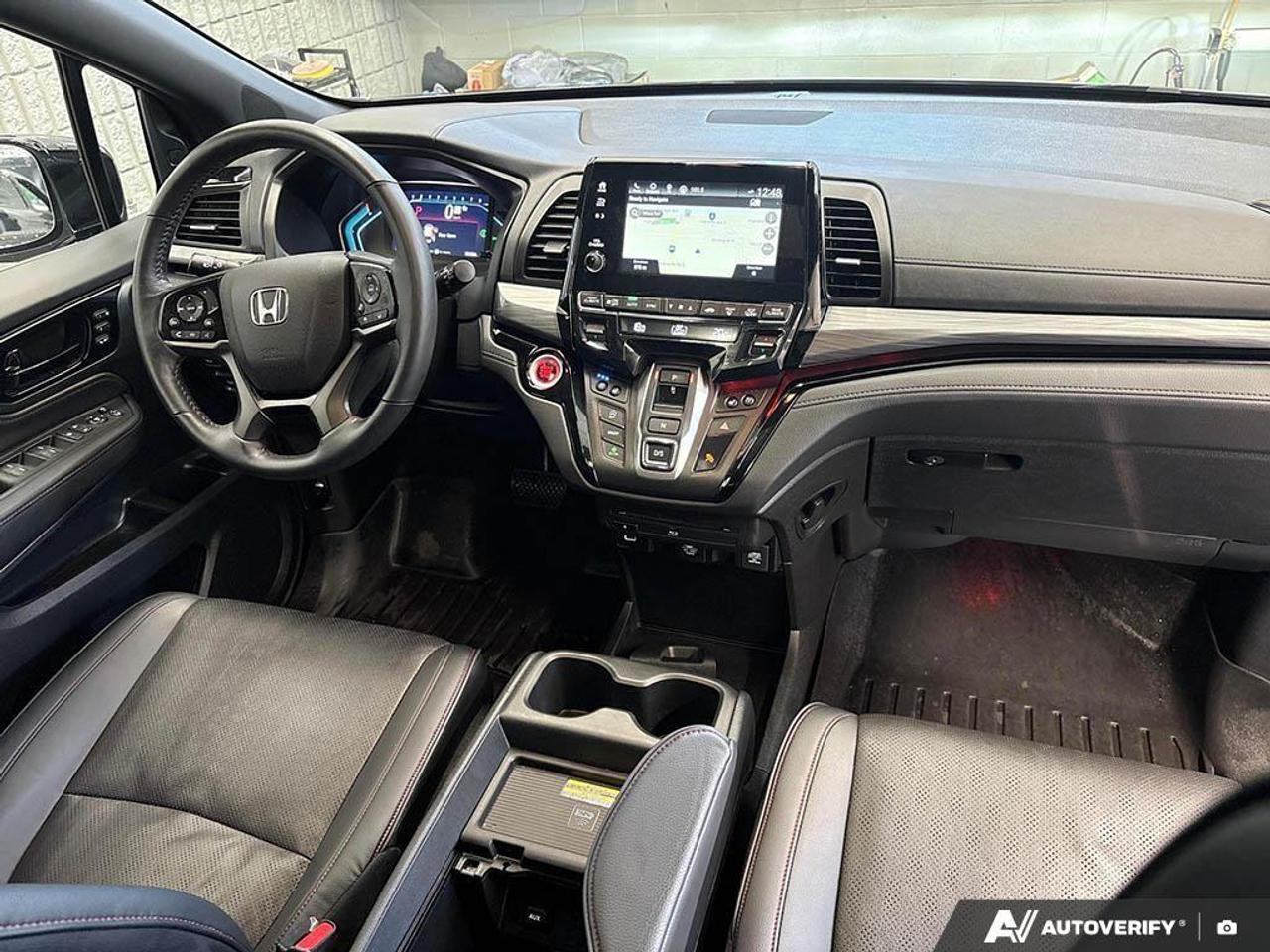 2024 Honda Odyssey Black Edition Passenger Van Photo