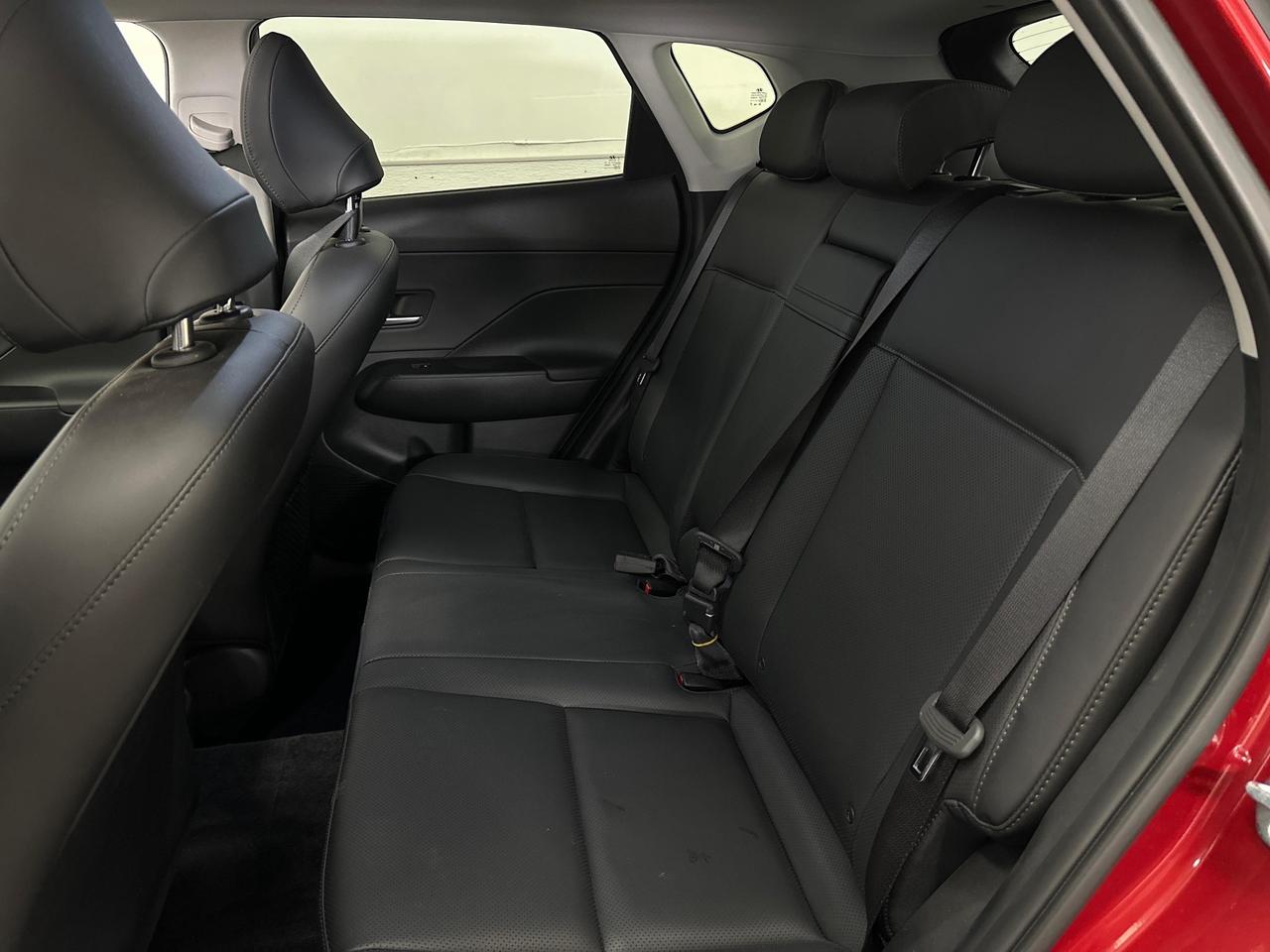 2025 Hyundai KONA 2.0L Preferred w/Trend Package 2.0l Preferred - AWD/LEATHER/PANOROOF/4700KM! Photo