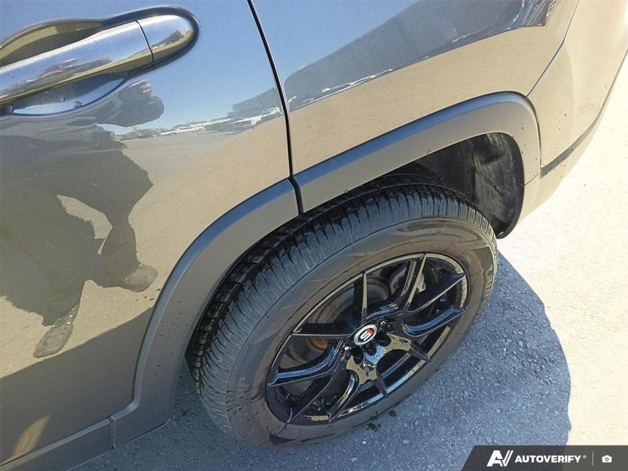 2021 Jeep Cherokee Altitude 4dr 4x4 Photo