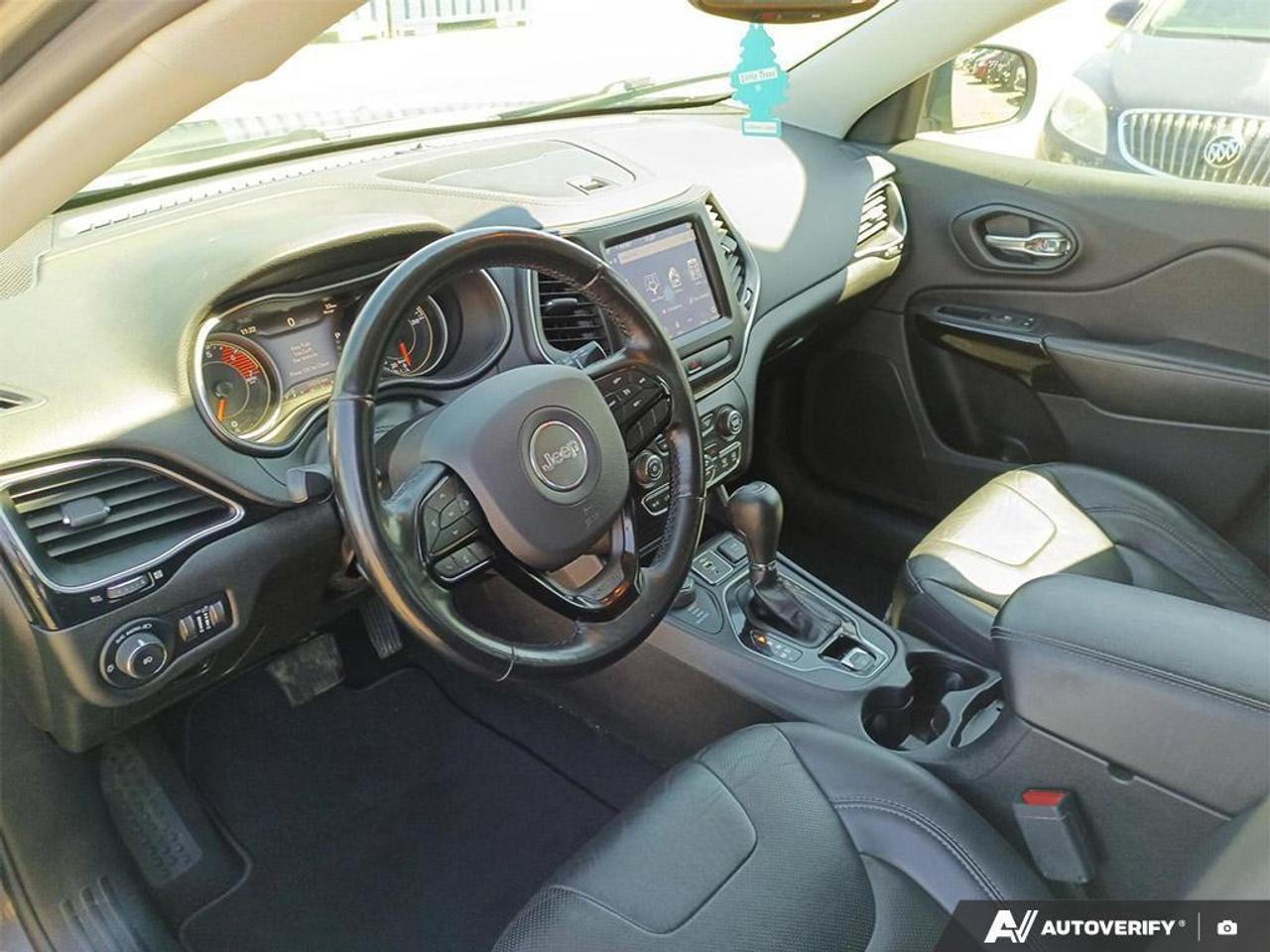 2021 Jeep Cherokee Altitude 4dr 4x4 Photo