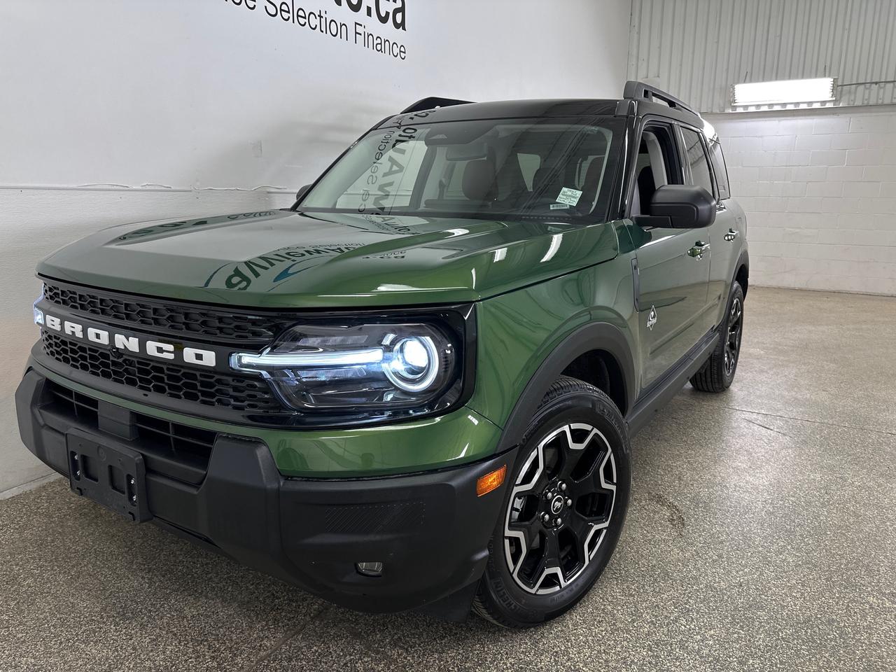 2025 Ford Bronco Sport Outer Banks 4dr 4x4 Photo