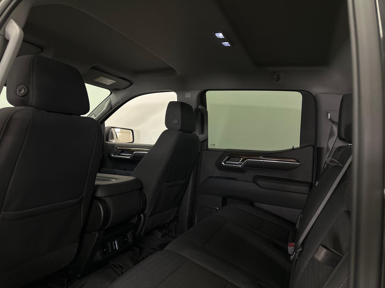2024 GMC Sierra 1500 ELEVATION Photo