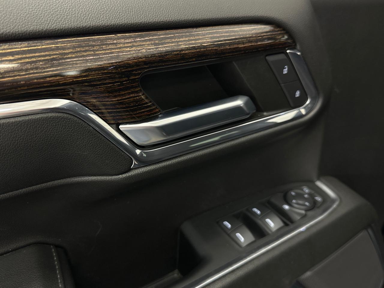 2024 GMC Sierra 1500 ELEVATION Photo