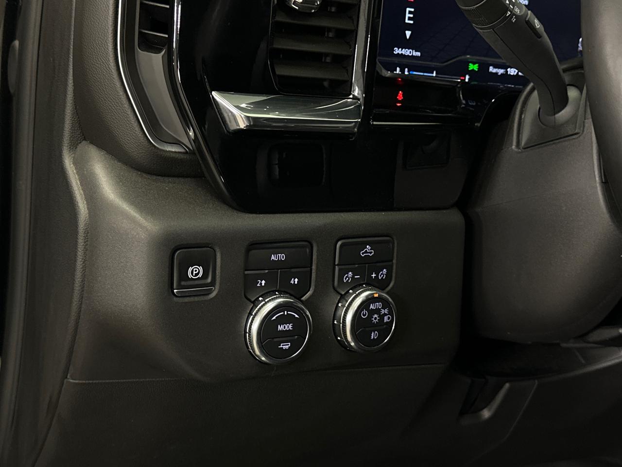 2024 GMC Sierra 1500 ELEVATION Photo