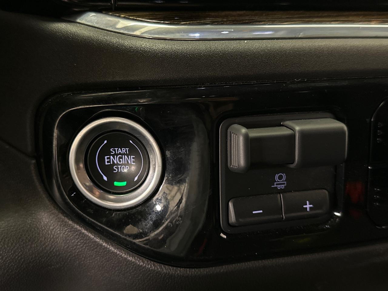 2024 GMC Sierra 1500 ELEVATION Photo