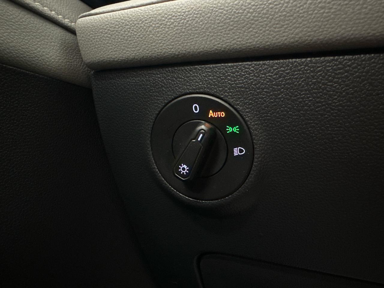 2024 Volkswagen Taos Comfortline Photo