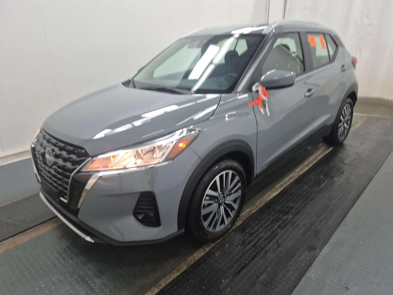 Used 2025 Nissan Kicks Play SV 4dr Front-Wheel Drive for sale in Belleville, ON