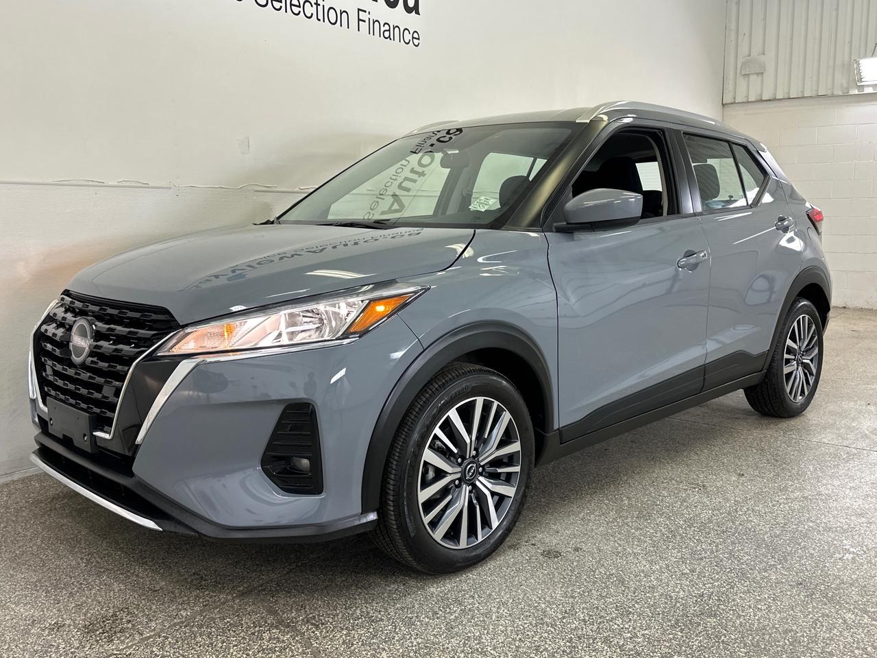 2025 Nissan Kicks Play SV 4dr Front-Wheel Drive Photo