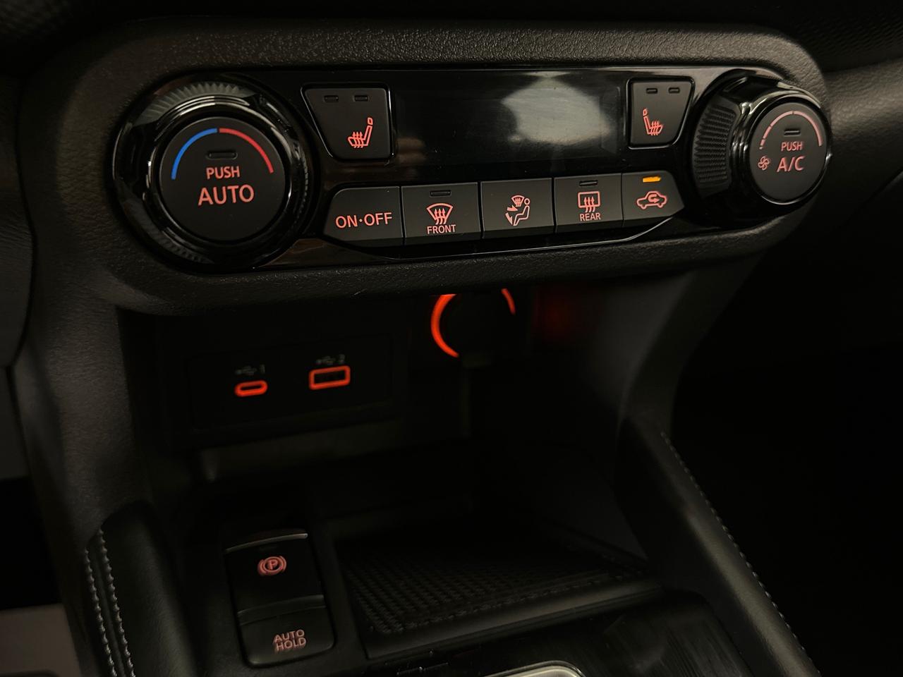 2025 Nissan Kicks Play SV 4dr Front-Wheel Drive Photo