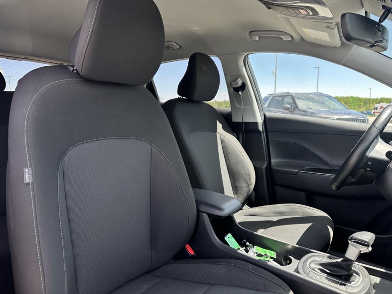 2024 Hyundai KONA 2.0 Preferred Photo