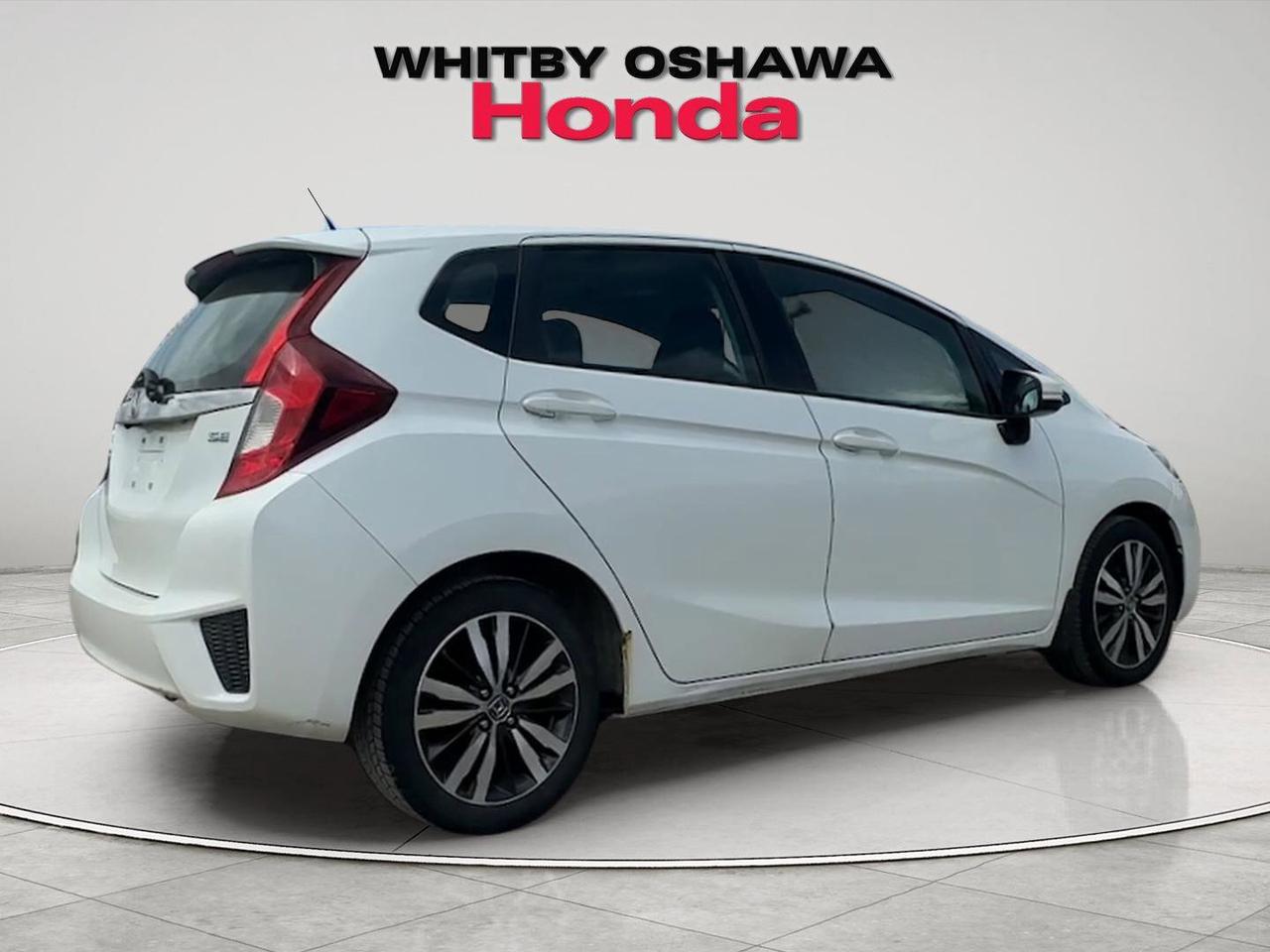 2017 Honda Fit 5dr HB CVT SE Photo