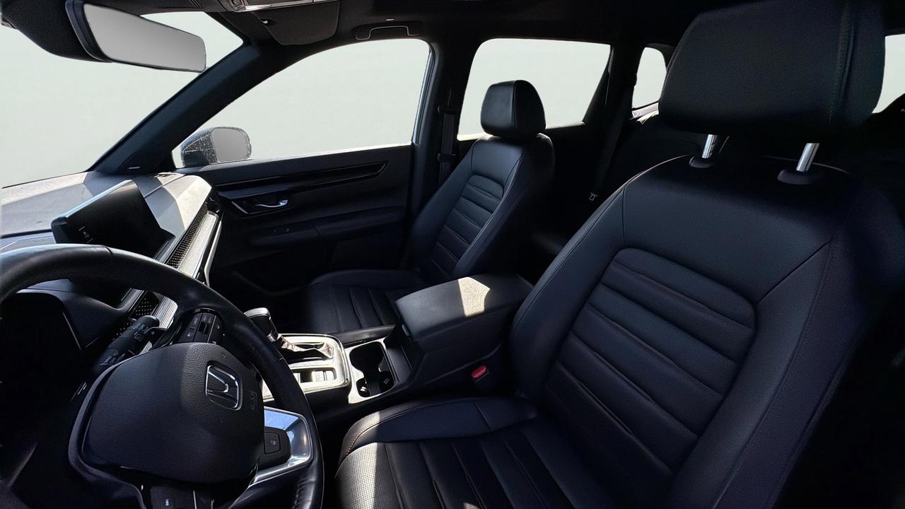 2024 Honda CR-V Hybrid Touring AWD Photo