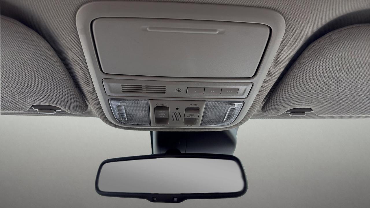 2014 Honda Odyssey  Photo