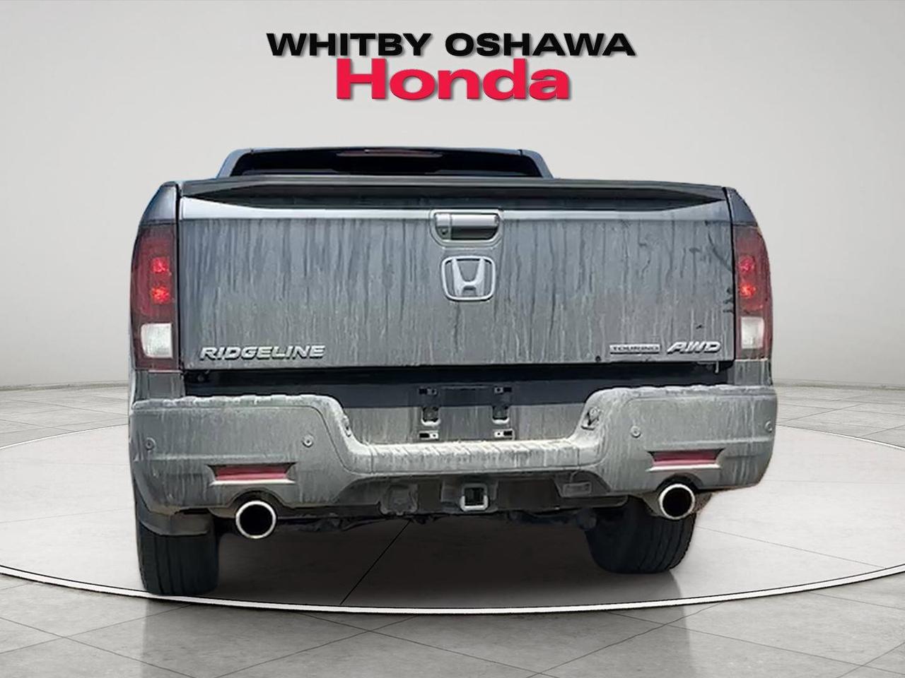 2022 Honda Ridgeline Touring Awd Photo