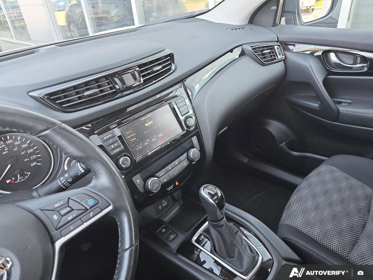 2023 Nissan Qashqai SV AWD | Android Auto | Apple Car Play | Heated Seats | Photo