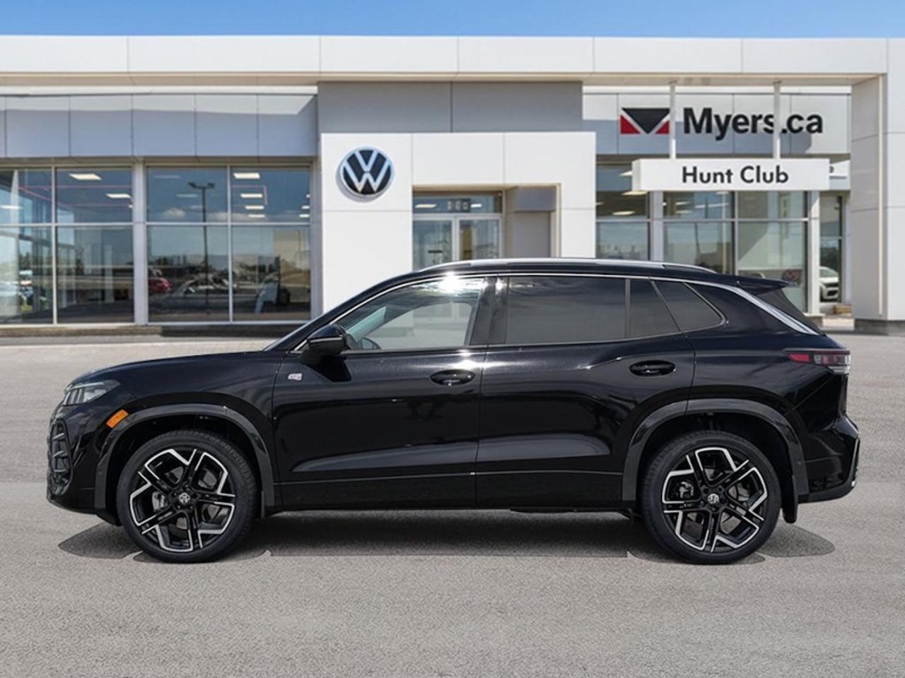 2026 Volkswagen Tiguan Highline Turbo R-Line Photo