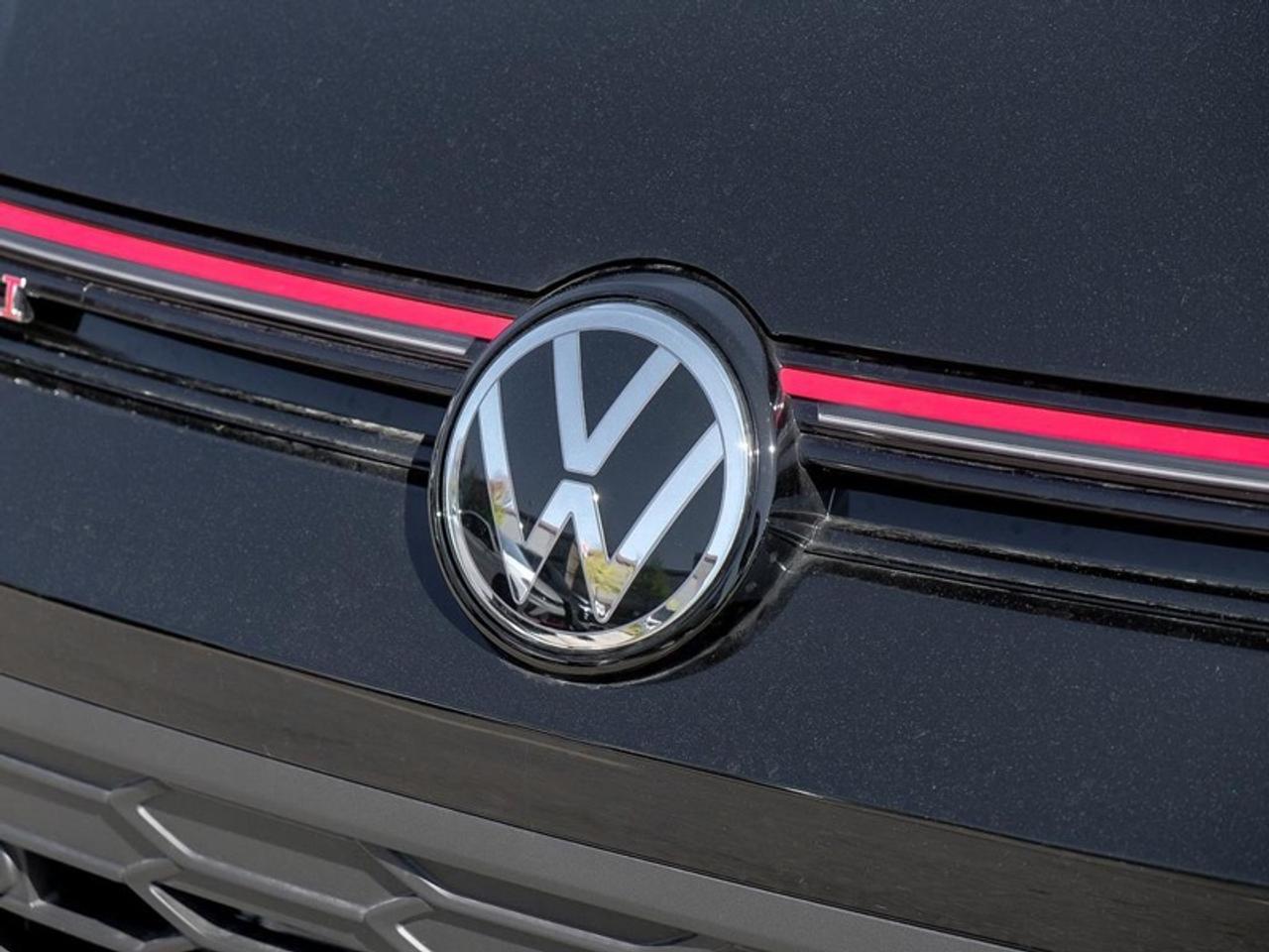 2026 Volkswagen Golf GTI Autobahn Photo