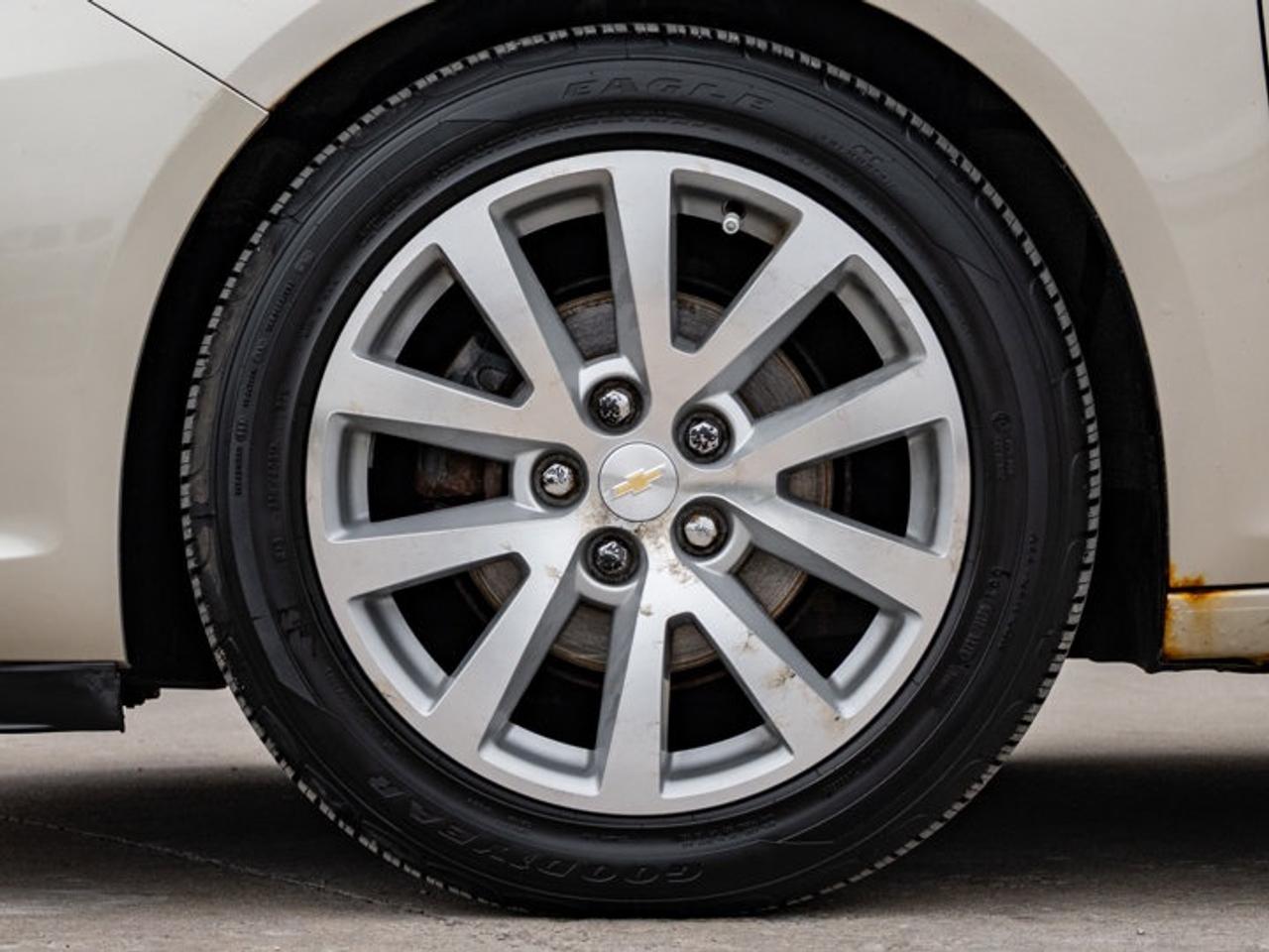 2016 Chevrolet Malibu Limited LTZ Photo