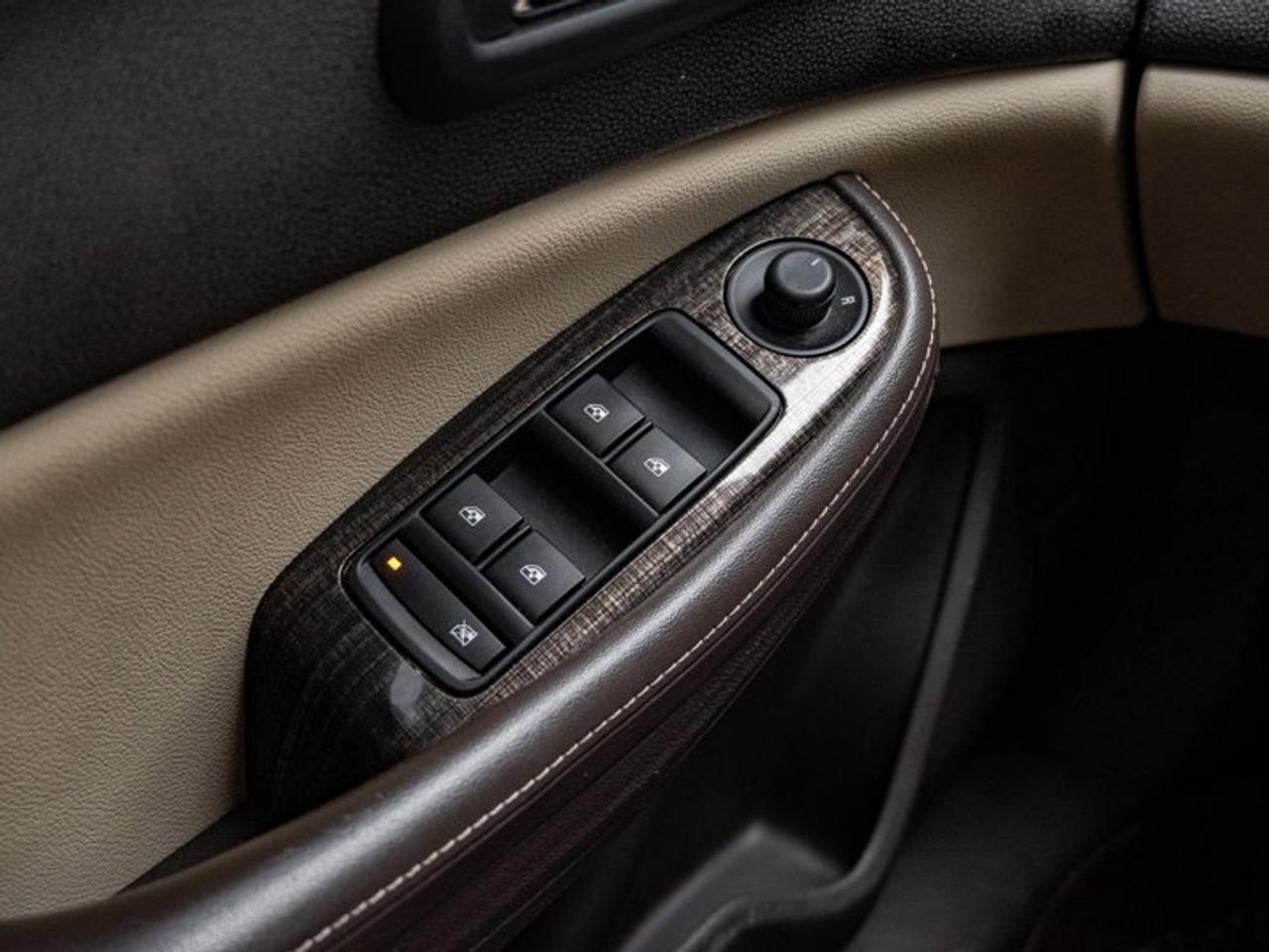 2016 Chevrolet Malibu Limited LTZ Photo