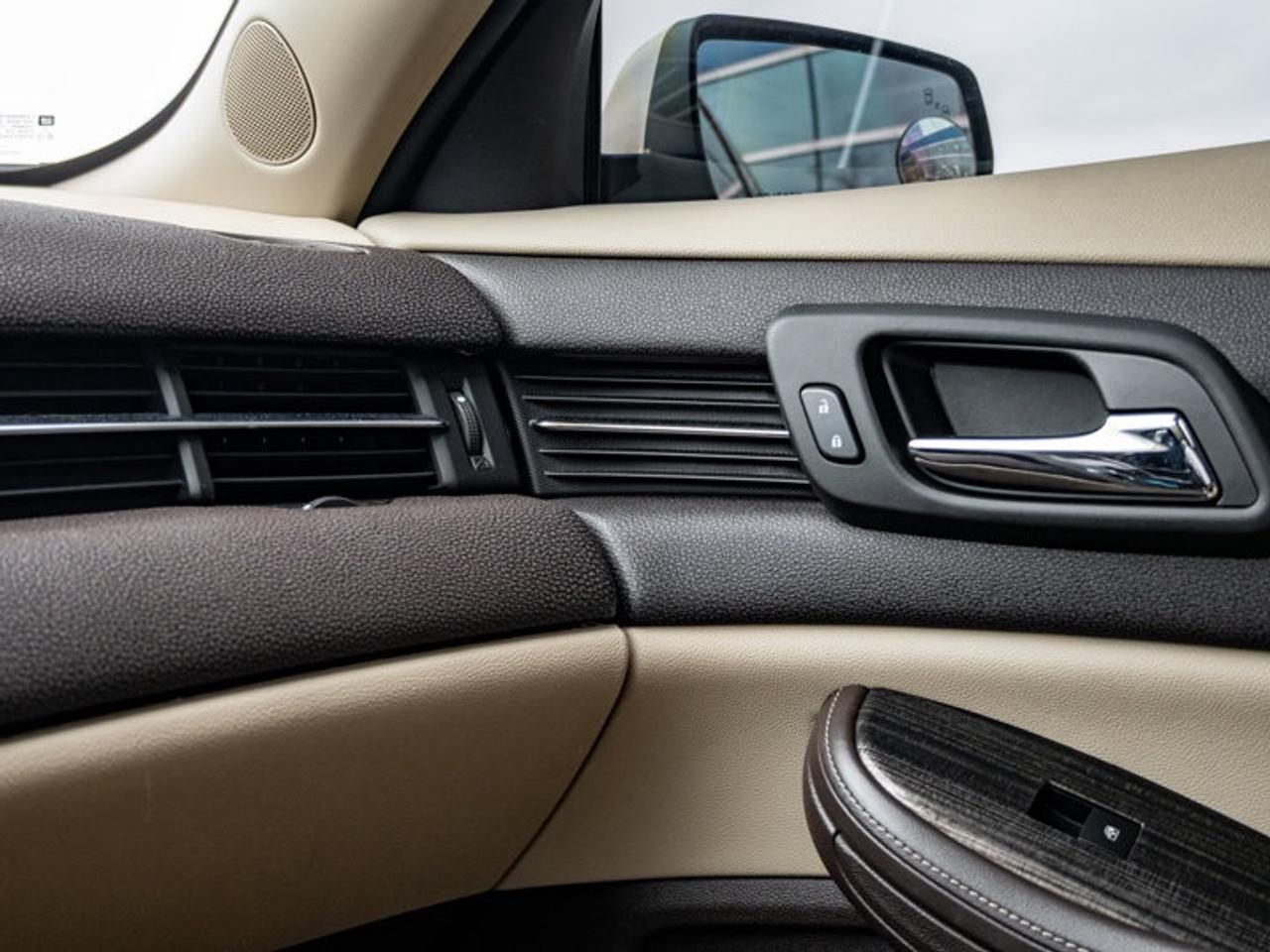 2016 Chevrolet Malibu Limited LTZ Photo