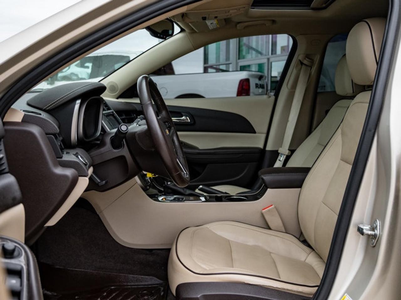 2016 Chevrolet Malibu Limited LTZ Photo