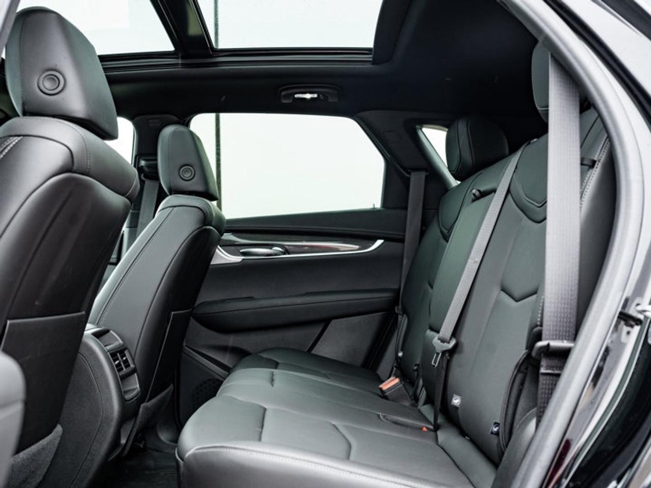 2024 Cadillac XT5 AWD Sport Photo