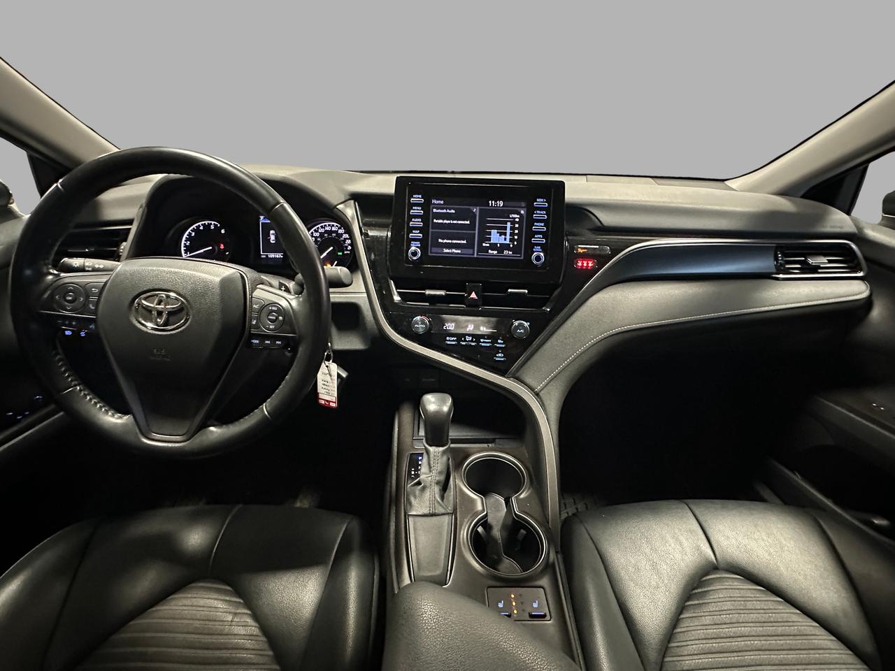 2021 Toyota Camry SE | LEATHER | BLUETOOTH | HEATED SEATS | ALLOYS | Photo