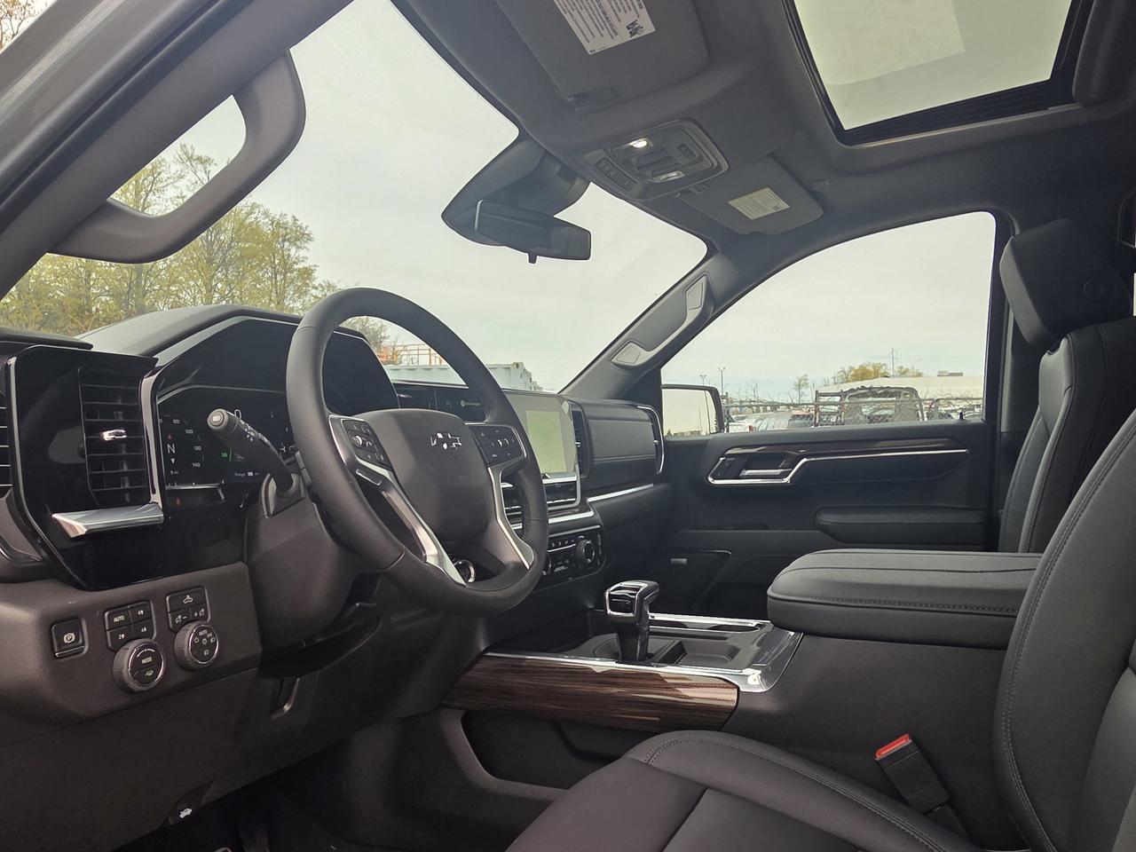 2026 Chevrolet Silverado 1500 LT Trail Boss Photo