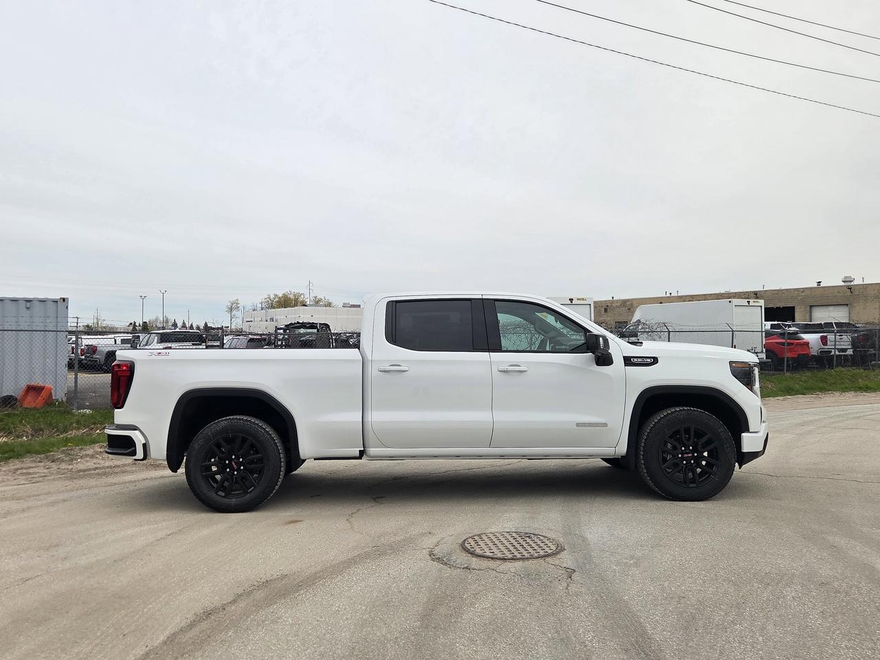 2026 GMC Sierra 1500 ELEVATION Photo