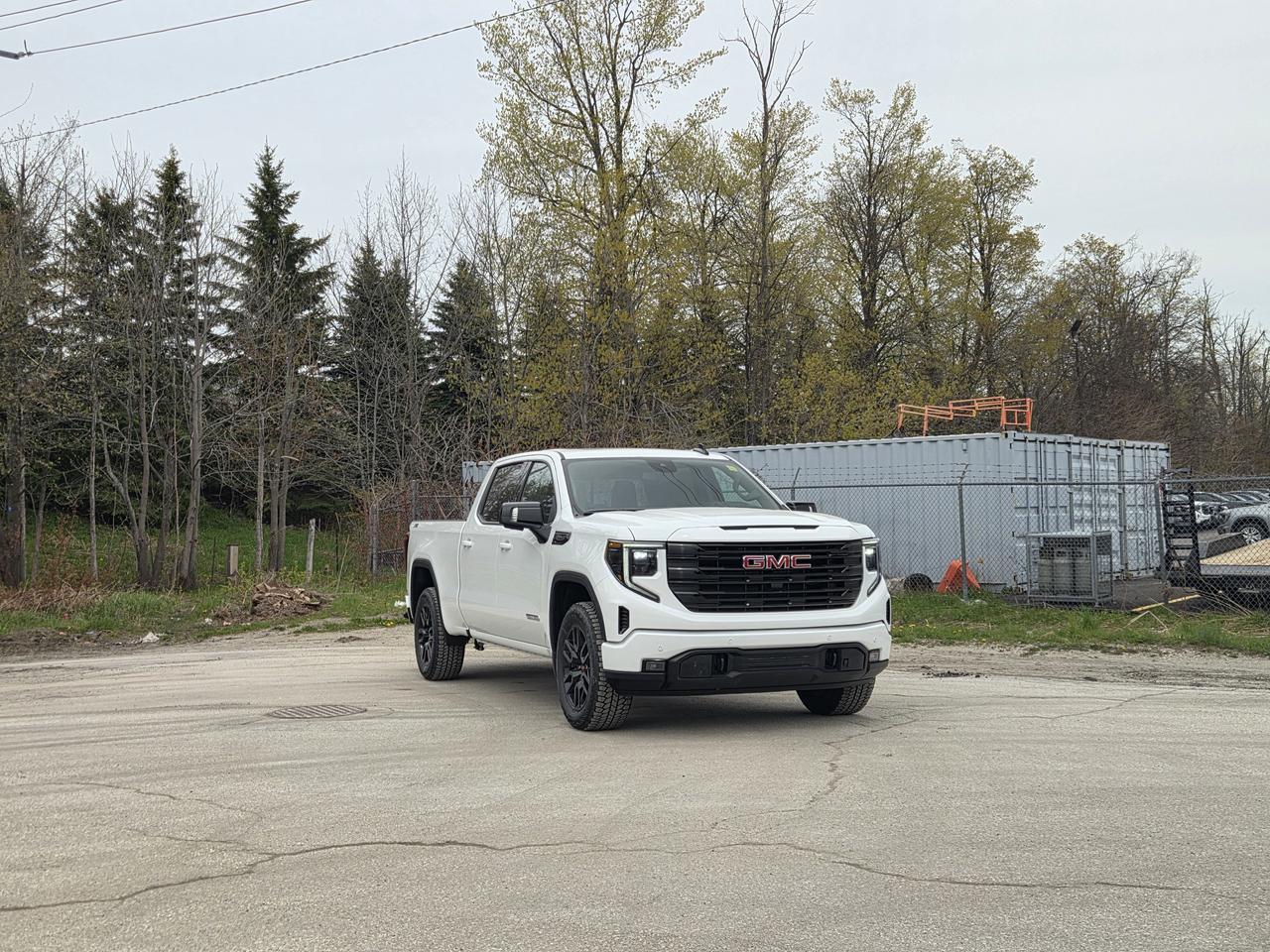 2026 GMC Sierra 1500 ELEVATION Photo