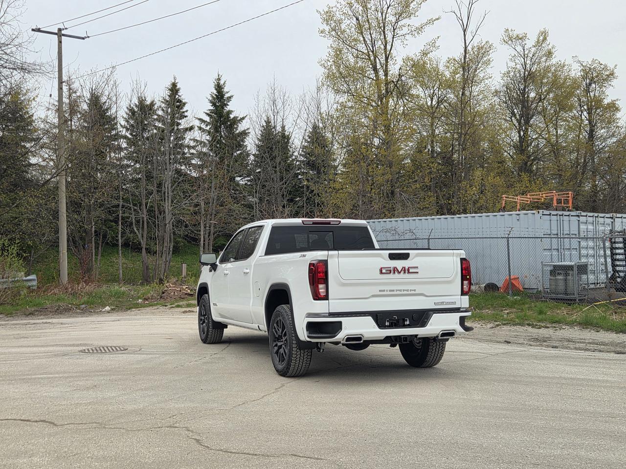 2026 GMC Sierra 1500 ELEVATION Photo