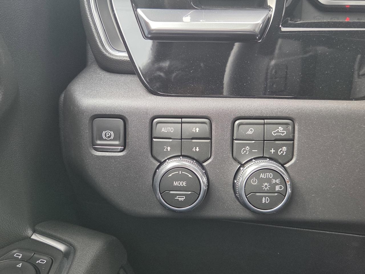 2026 GMC Sierra 1500 ELEVATION Photo