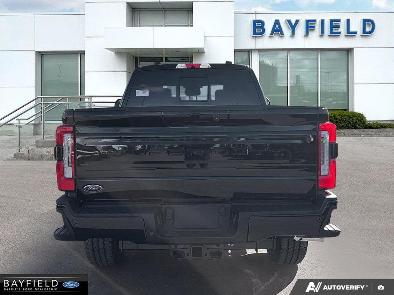 2026 Ford SUPER DUTY F-250 SRW Platinum 4WD Crew Cab 6.75' Box Photo