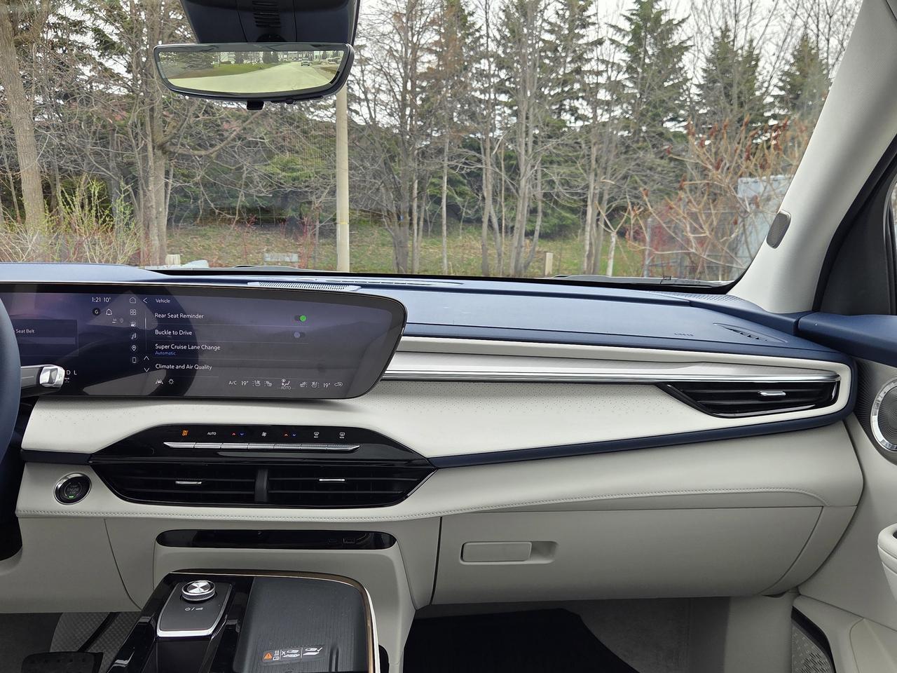2026 Buick Enclave Avenir Photo
