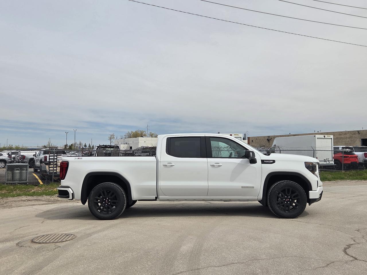 2026 GMC Sierra 1500 ELEVATION Photo2