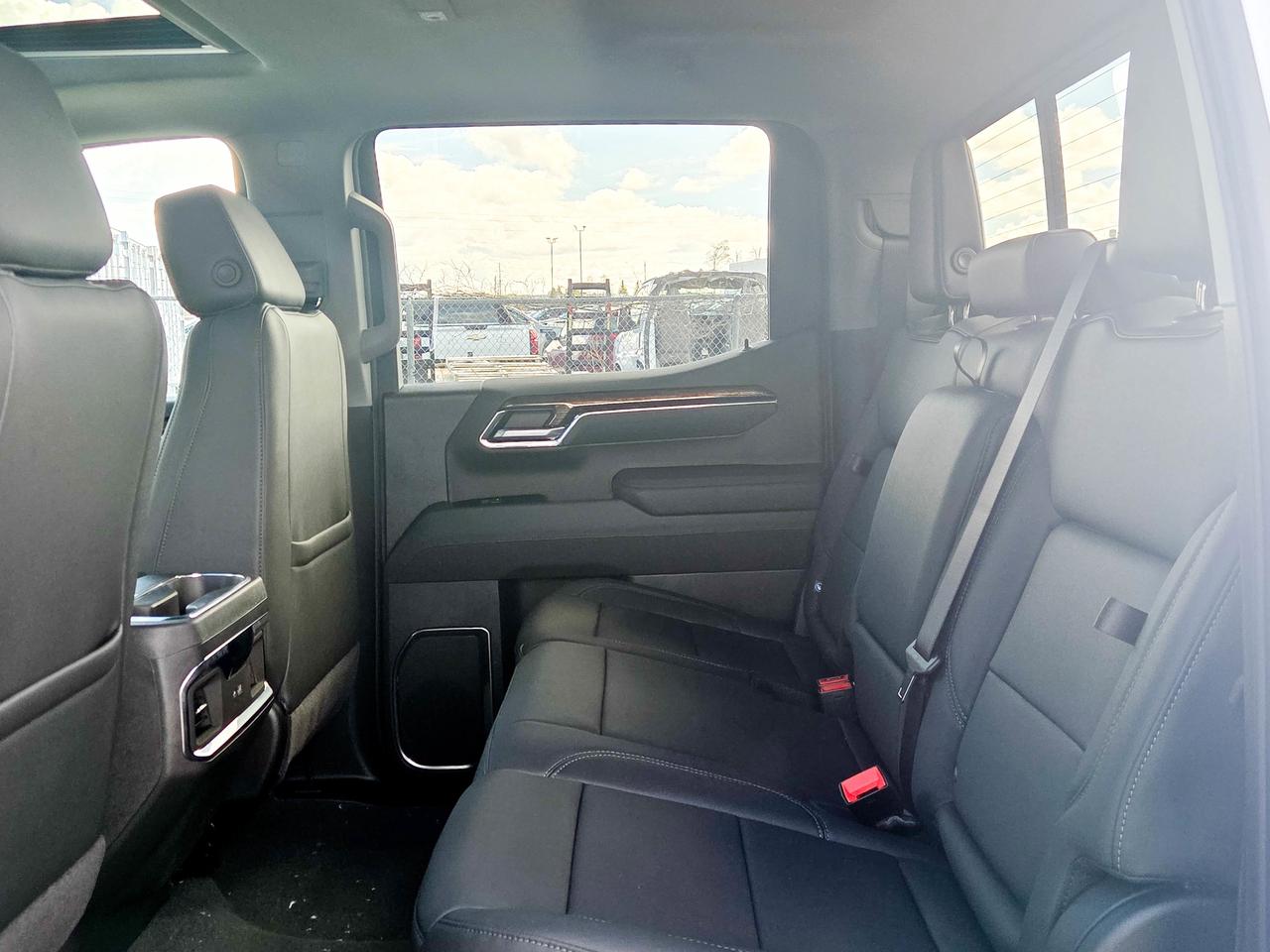 2026 GMC Sierra 1500 ELEVATION Photo
