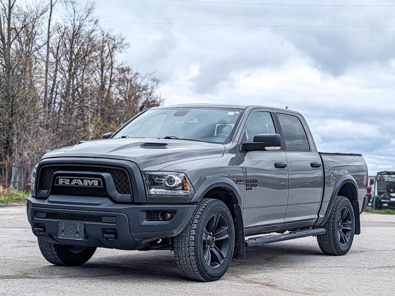 2022 RAM 1500 Classic WARLOCK Photo