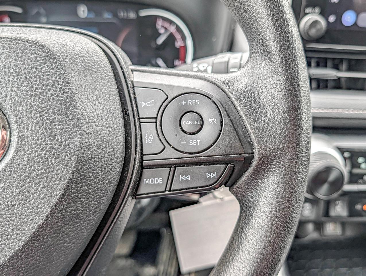 2024 Toyota RAV4 LE Photo