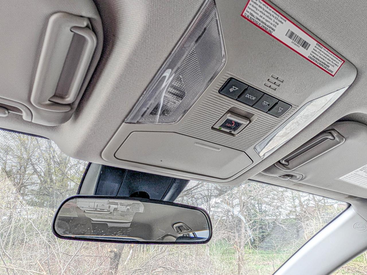 2024 Toyota RAV4 LE Photo