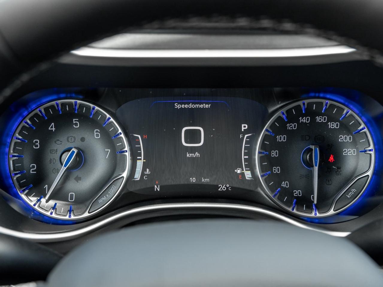 2026 Chrysler Pacifica Select Photo