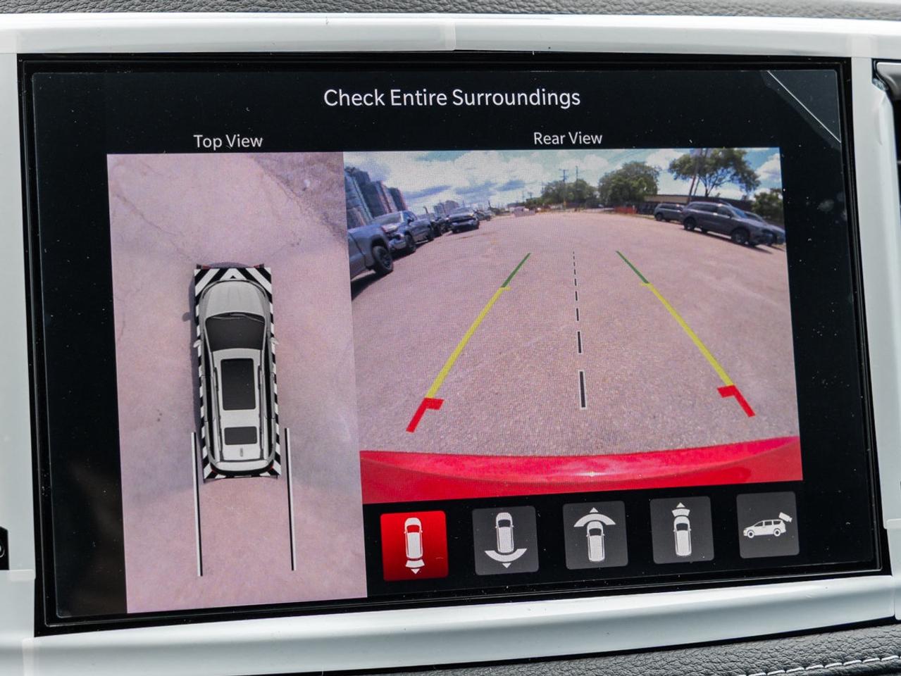 2026 Chrysler Pacifica Select Photo